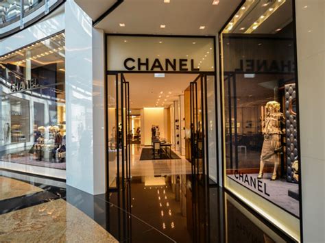 chanel dubai mall contact number